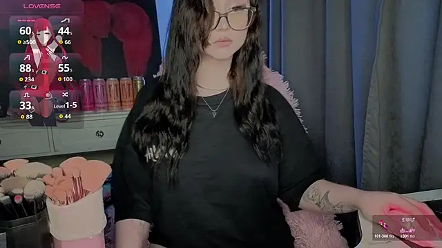 Snapshot of hornyprincess19 chatting on May 17, 2026, 3:52 pm hornyprincess19 online show from May 17, 2026, 3:52 pm