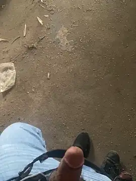 Chico031289 online show from December 4, 2025, 5:43 pm