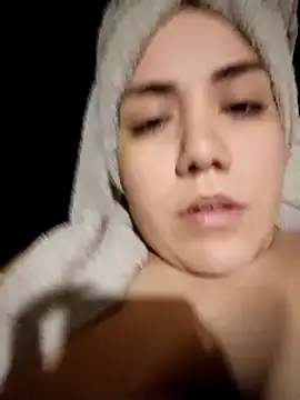 PinkDenial online show from October 15, 2025, 2:33 am