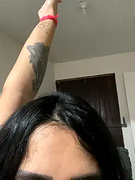 Snapshot of danilyns chatting on September 30, 2025, 5:34 am danilyns online show from September 30, 2025, 5:34 am