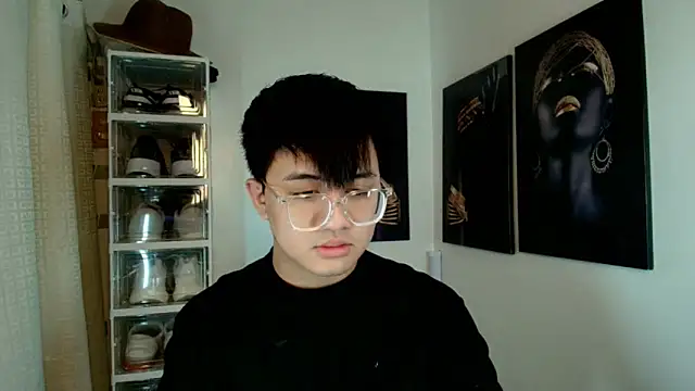 KentAivan online show from October 13, 2025, 9:26 pm