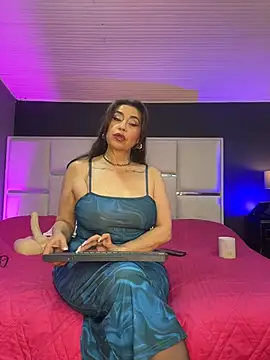 Samantha Milf   online show from January 6, 2026, 8:45 pm