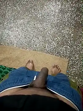 sexy couple 38 online show from January 7, 2026, 1:24 pm