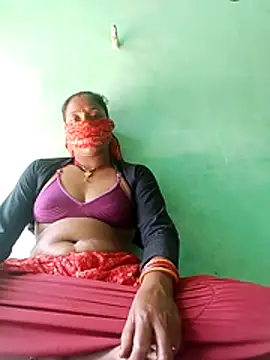 Snapshot of CUTE-004 chatting on March 11, 2026, 9:26 am CUTE-004 online show from March 11, 2026, 9:26 am