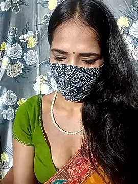 Snapshot of Bhabhilux2025 chatting on May 11, 2026, 7:22 pm Bhabhilux2025 online show from May 11, 2026, 7:22 pm