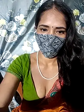 Snapshot of Bhabhilux2025 chatting on May 14, 2026, 7:09 pm Bhabhilux2025 online show from May 14, 2026, 7:09 pm