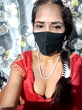 Snapshot of Bhabhilux2025 chatting on May 24, 2026, 6:57 pm Bhabhilux2025 online show from May 24, 2026, 6:57 pm