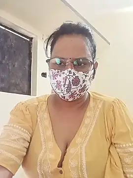 Snapshot of Your-vipasha chatting on July 12, 2026, 8:27 am Your-vipasha online show from July 12, 2026, 8:27 am