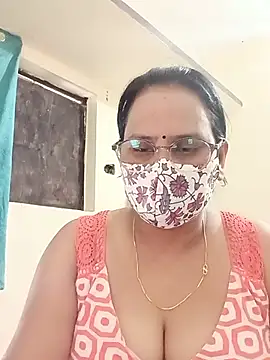 Snapshot of Your-vipasha chatting on July 15, 2026, 8:19 am Your-vipasha online show from July 15, 2026, 8:19 am