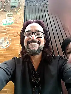 malhotra21 online show from April 11, 2026, 7:45 am