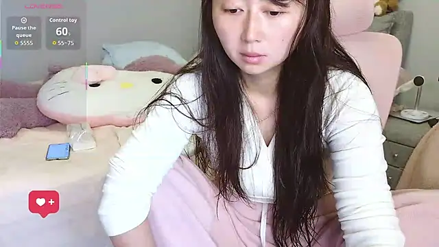 Diva VVN online show from April 21, 2026, 2:04 am