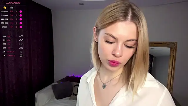 Lil Elisa online show from October 17, 2025, 7:11 am