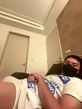 kaikai1335 online show from October 3, 2025, 2:36 pm