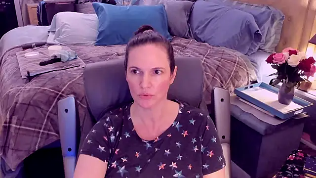 ninajaymes online show from January 25, 2025, 8:00 pm