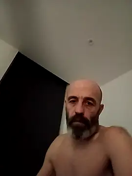 Snapshot of Winter86mark chatting on November 28, 2025, 1:52 am Winter86mark online show from November 28, 2025, 1:52 am