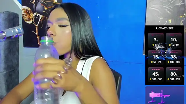 lau-hot online show from March 5, 2026, 7:54 pm