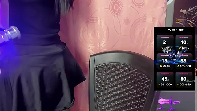 lau-hot online show from March 25, 2026, 8:15 pm