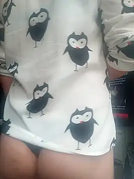 NiceBadgera online show from October 8, 2025, 8:23 am