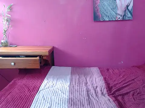 Snapshot of lola_diez chatting on September 10, 2025, 6:52 pm lola diez online show from September 10, 2025, 6:52 pm