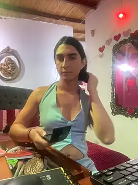 Snapshot of lola_diez chatting on October 11, 2025, 10:19 pm lola diez online show from October 11, 2025, 10:19 pm