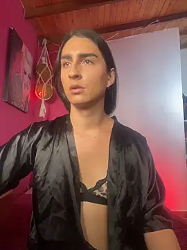 Snapshot of lola_diez chatting on October 14, 2025, 7:25 pm lola diez online show from October 14, 2025, 7:25 pm