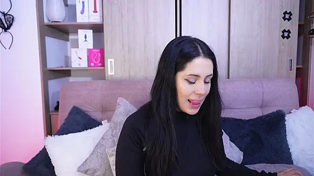 SophiieCumsx online show from March 26, 2026, 3:34 am