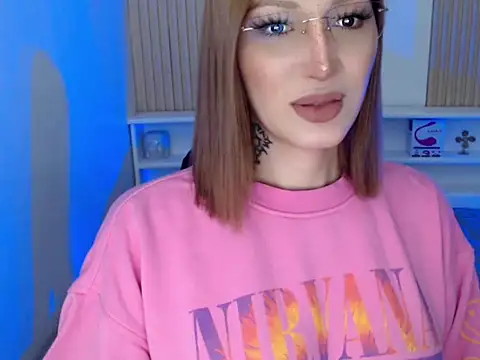 toni 0601 online show from December 17, 2024, 3:50 am