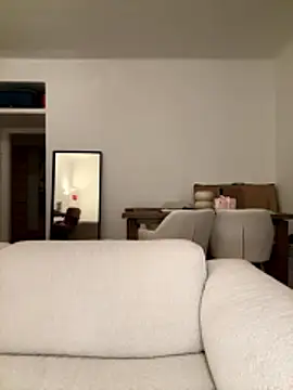 SophiiaStarr online show from January 13, 2026, 6:46 pm