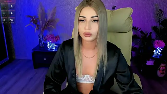 Snapshot of NikkiiStill chatting on June 5, 2026, 9:09 pm NikkiiStill online show from June 5, 2026, 9:09 pm