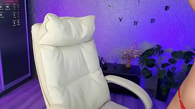 Snapshot of NikkiiStill chatting on June 14, 2026, 2:24 am NikkiiStill online show from June 14, 2026, 2:24 am