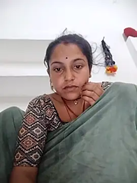 Snapshot of Sonam_shinde chatting on February 20, 2026, 8:20 pm Sonam shinde online show from February 20, 2026, 8:20 pm