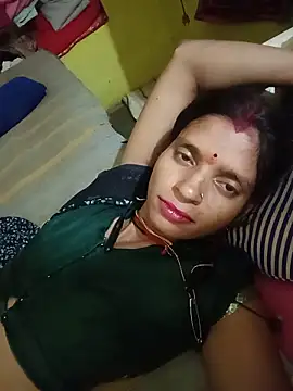 Snapshot of Punam_jindal chatting on June 12, 2026, 3:44 pm Punam jindal online show from June 12, 2026, 3:44 pm