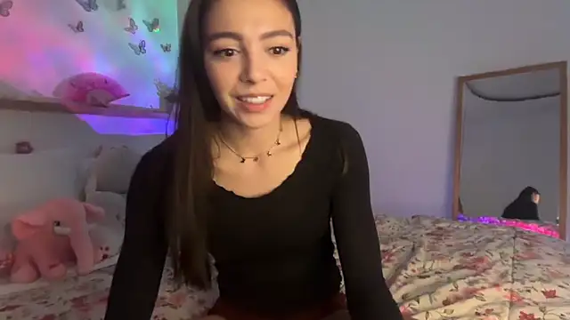 keirasworld online show from December 1, 2025, 12:26 am