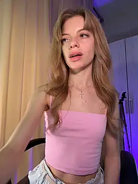 Snapshot of mari__papi chatting on May 15, 2026, 3:41 pm mari papi online show from May 15, 2026, 3:41 pm