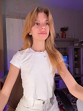 Snapshot of mari__papi chatting on July 25, 2026, 12:36 pm mari papi online show from July 25, 2026, 12:36 pm