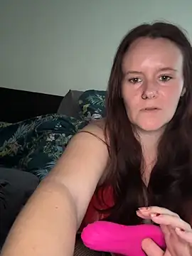 Snapshot of marialuna88 chatting on November 2, 2025, 12:07 pm marialuna88 online show from November 2, 2025, 12:07 pm