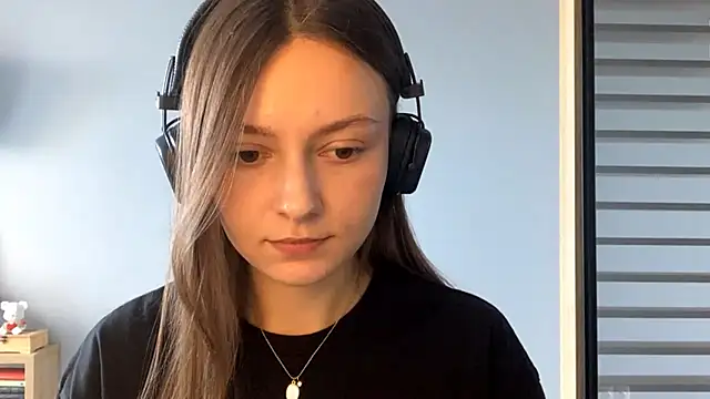 SoulHiperAgne  online show from October 1, 2025, 12:11 pm