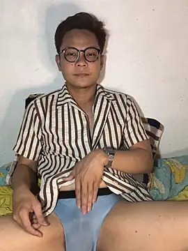 datnguyenvn online show from February 16, 2026, 8:54 am