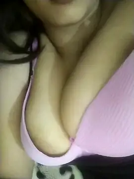 Snapshot of Soltaana chatting on March 15, 2026, 9:54 pm Soltaana online show from March 15, 2026, 9:54 pm