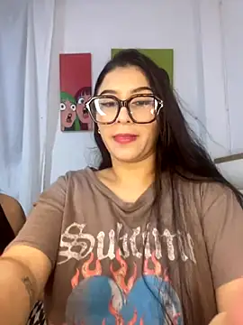 Sweet and Rous0 online show from October 21, 2025, 4:24 am