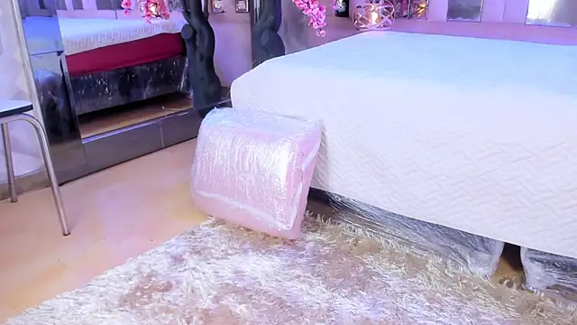 BizzyNoar online show from September 20, 2025, 10:55 pm