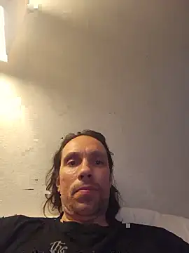 Snapshot of Cummingsfull chatting on June 18, 2026, 11:42 pm Cummingsfull online show from June 18, 2026, 11:42 pm