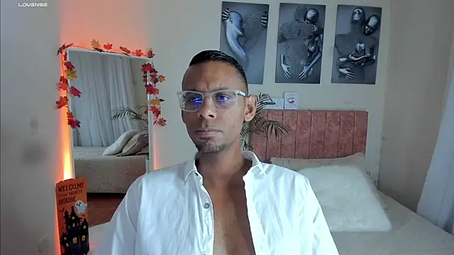 KingEdward  online show from October 30, 2025, 10:16 am