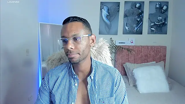 KingEdward  online show from November 20, 2025, 11:21 am