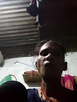 Snapshot of Love_bhabi chatting on October 9, 2025, 3:32 pm Love bhabi online show from October 9, 2025, 3:32 pm