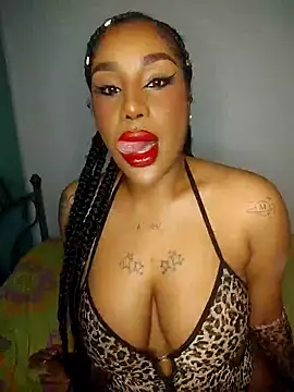 Queen Amara online show from April 17, 2026, 3:53 am