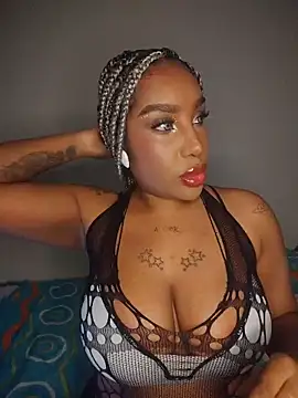 Queen Amara online show from June 7, 2026, 4:38 am