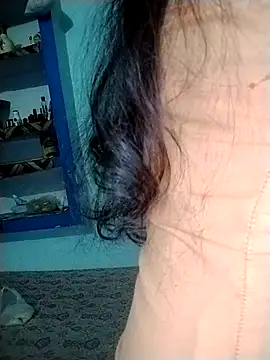 Komal-Rajput online show from November 4, 2025, 7:29 am