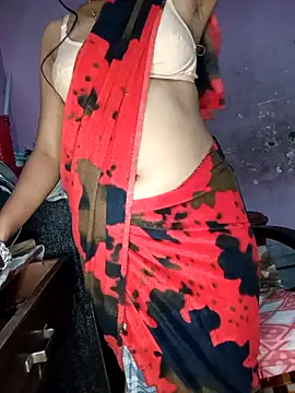 Komal-Rajput online show from November 17, 2025, 6:24 pm