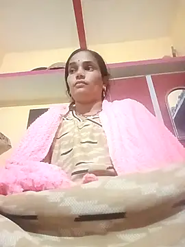 Snapshot of Hot-kal93 chatting on October 29, 2025, 10:44 pm Hot-kal93 online show from October 29, 2025, 10:44 pm